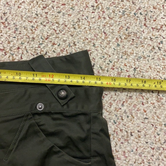 Moussy quality army green shorts with pockets - Picture 14 of 14
